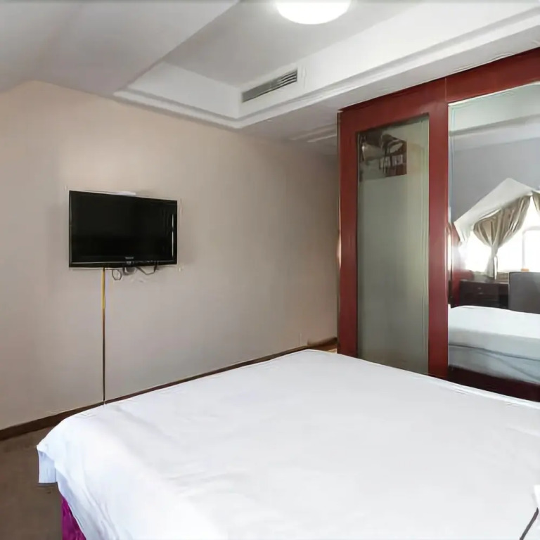 Yiwu Veines Hotel