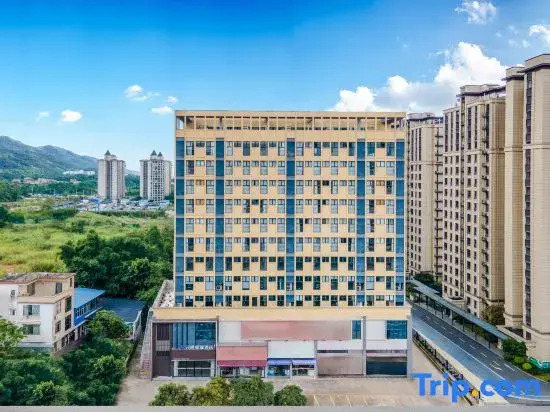 Shine Hotel