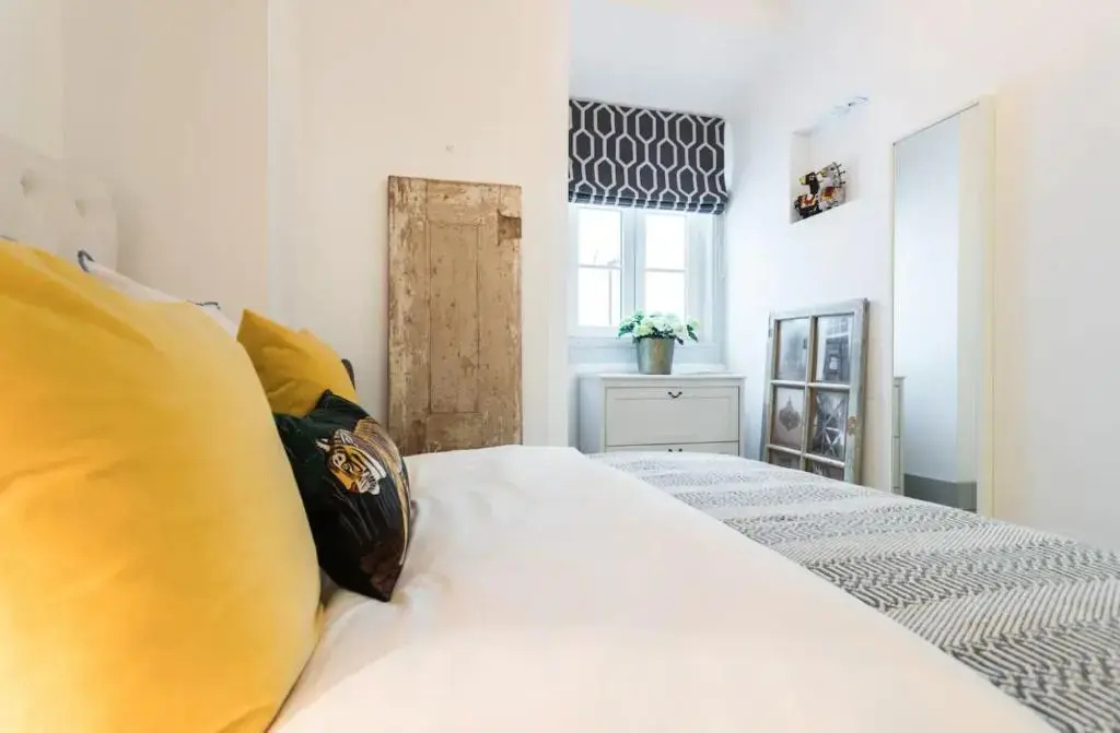 Beautiful and Stylish 5BR in the heart of Chiado