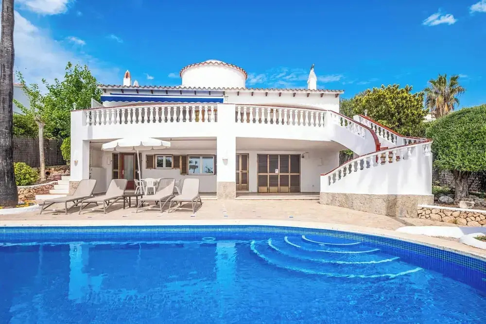 Villa Delfin