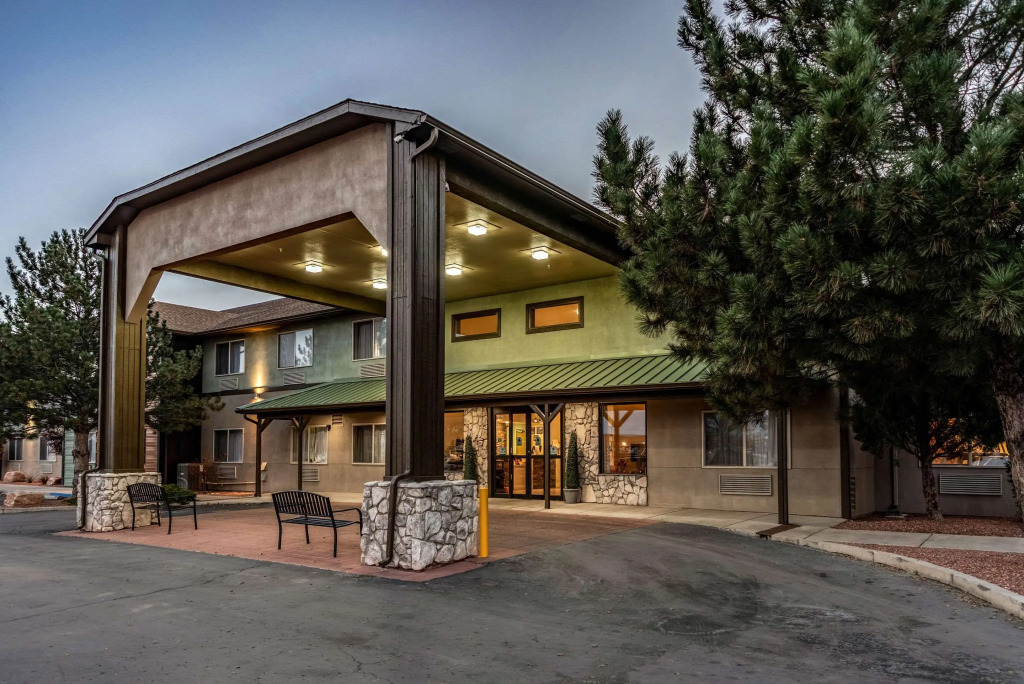 Quality Inn & Suites Pueblo West