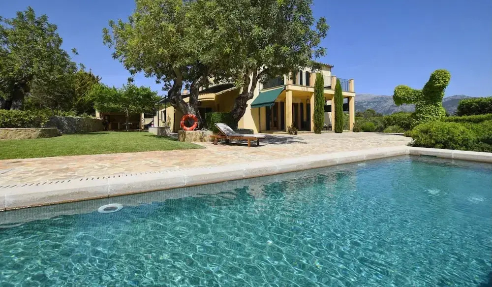 Quaint Mansion in Inca with Private Pool