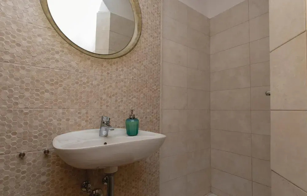 Beautiful Home in Lumbarda With Wifi and 4 Bedrooms