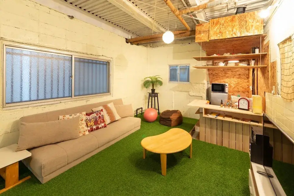 TONARINO Backpackers Hostel Free Breakfast