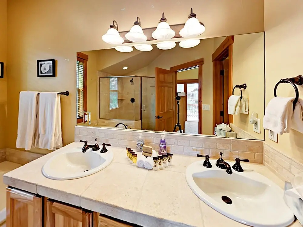 10332 Kimque Ct Cottage