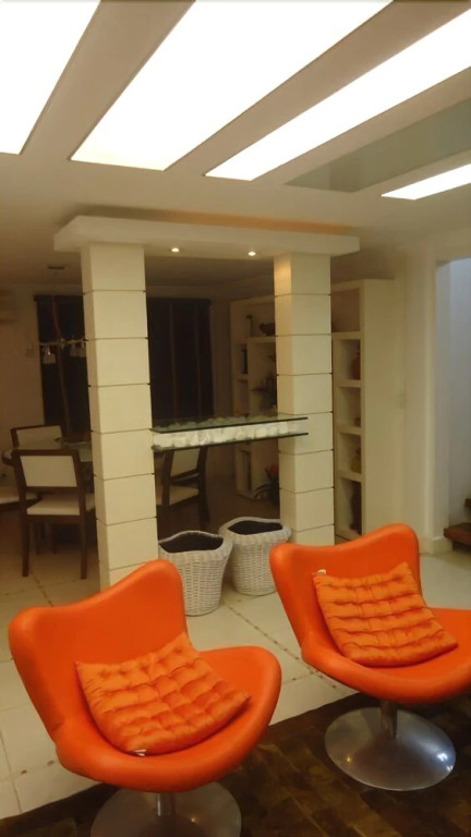 Casa Duplex Condomínio Centro 2