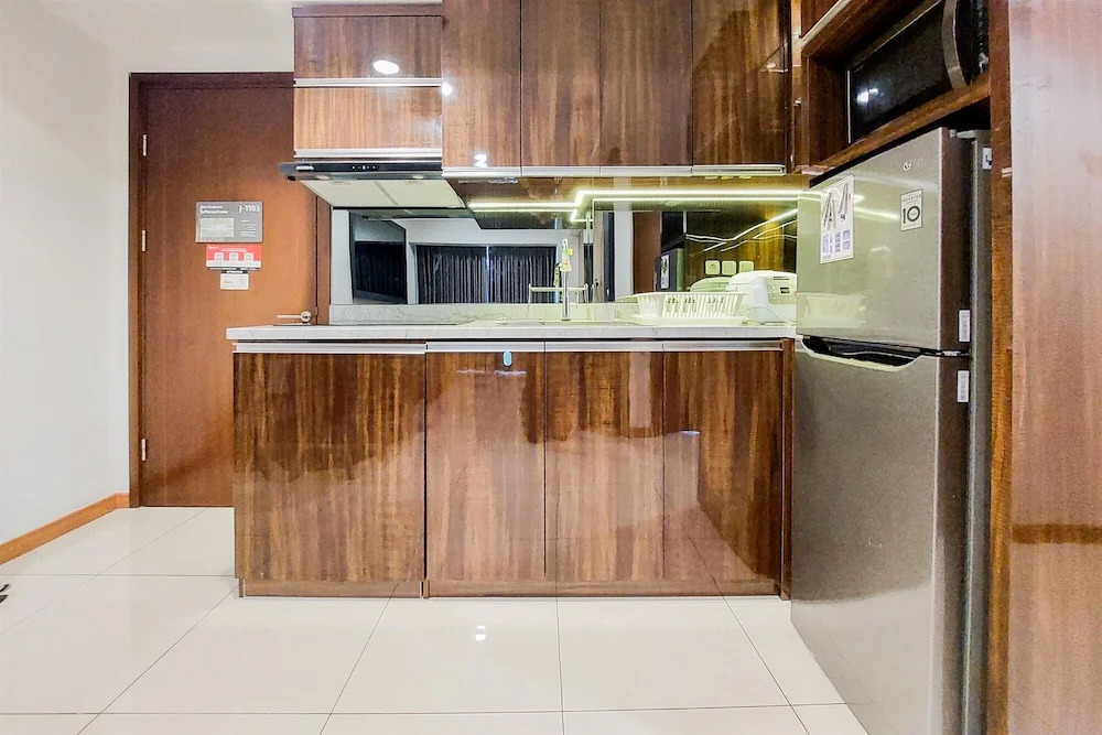 Great Deal And Cozy 2Br At M-Town Signature Apartment
