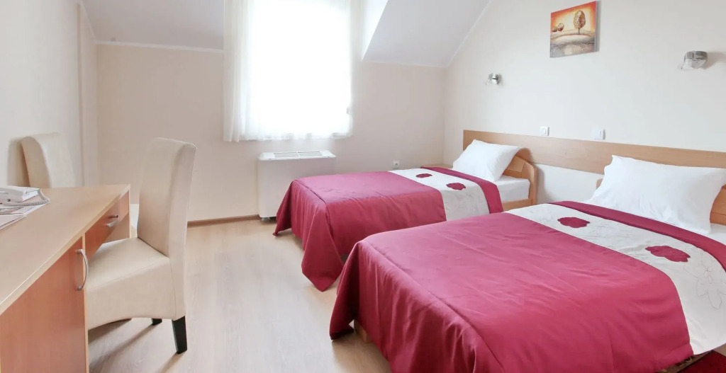 Hotel Novella Uno