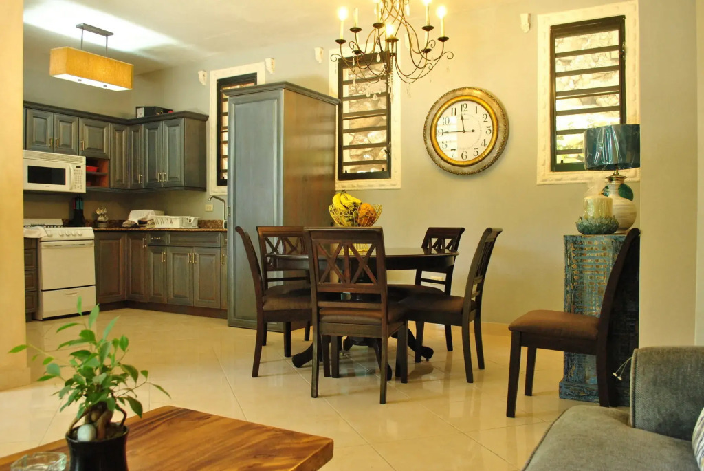 Gayac Residences
