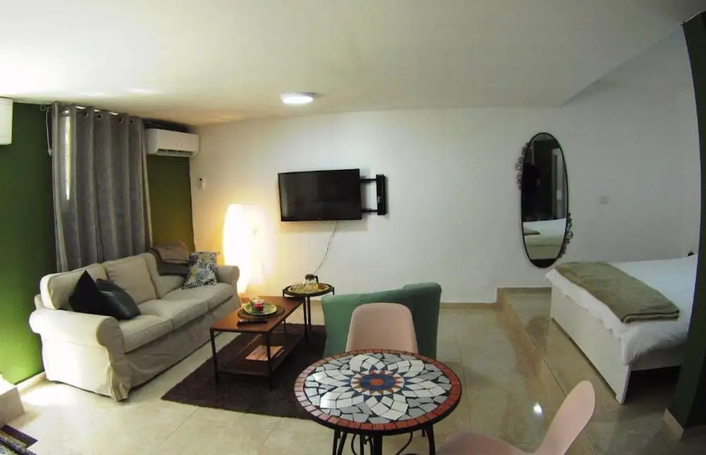 Large Beautiful Studio in Old Jaffa