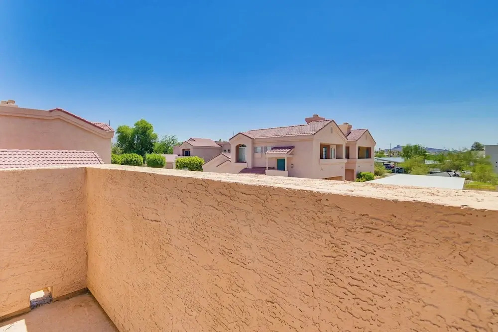 Patio & Pool Access: Lake Havasu City Gem