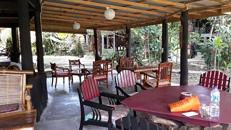 Liberta Homestay