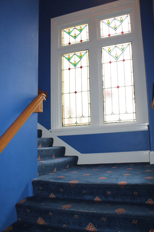 James Bay Inn Hotel, Suites & Cottage