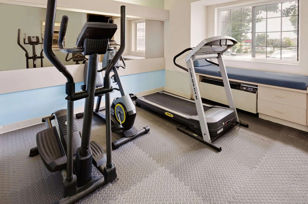 Microtel Inn & Suites by Wyndham Madison East