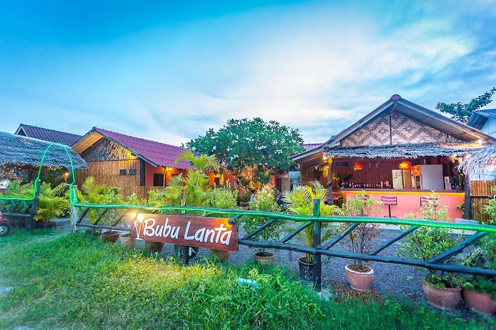 Bubu Lanta Hostel