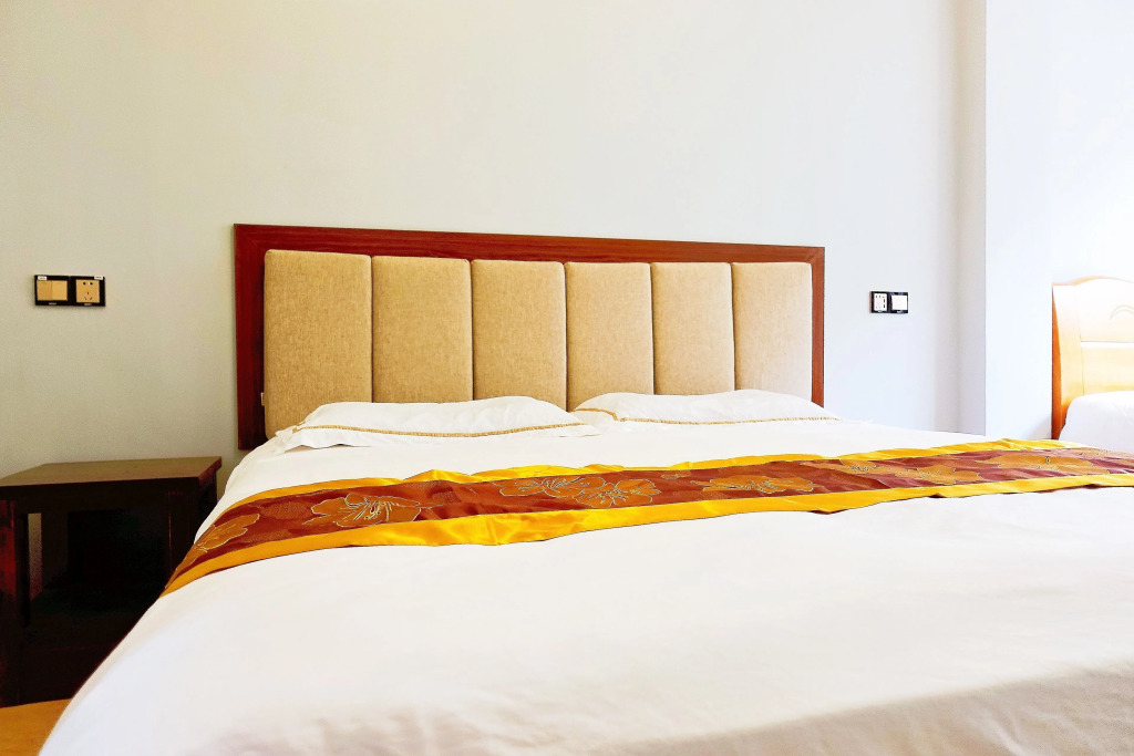 Sanya Jinji Liyuan Guesthouse