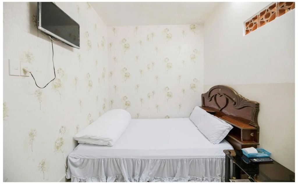 NGỌC BẢO CHÂU HOTEL