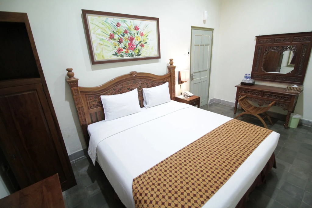 The Kresna Hotel