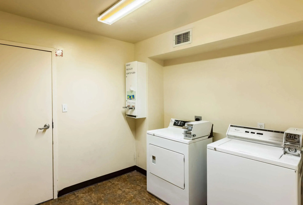 Quality Inn Near Seaworld - Lackland
