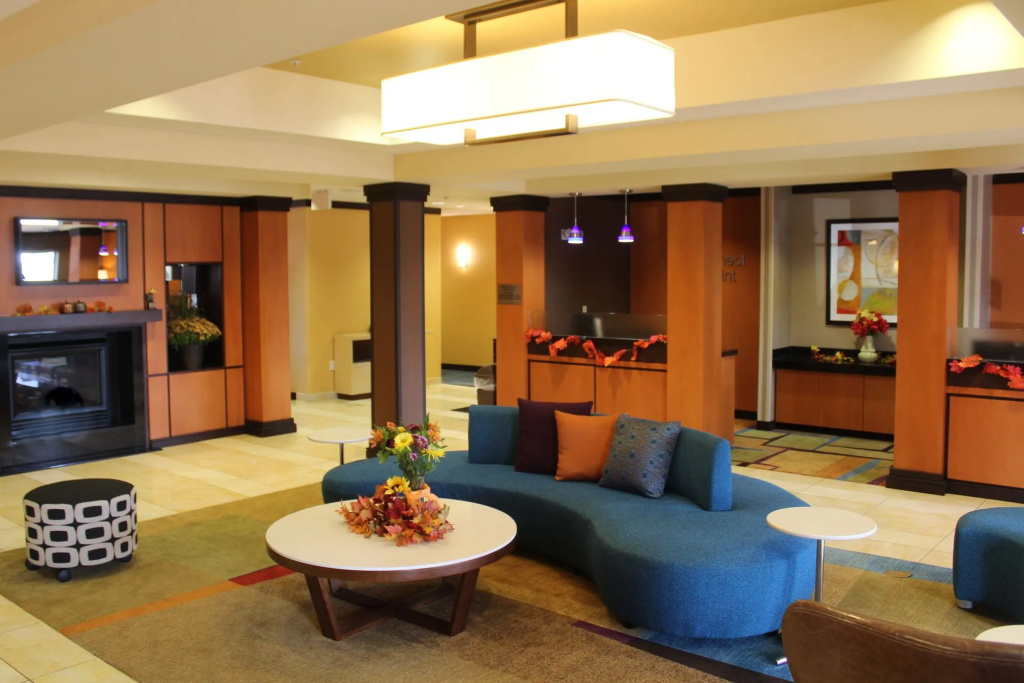 Fairfield Inn and Suites by Marriott Seymour
