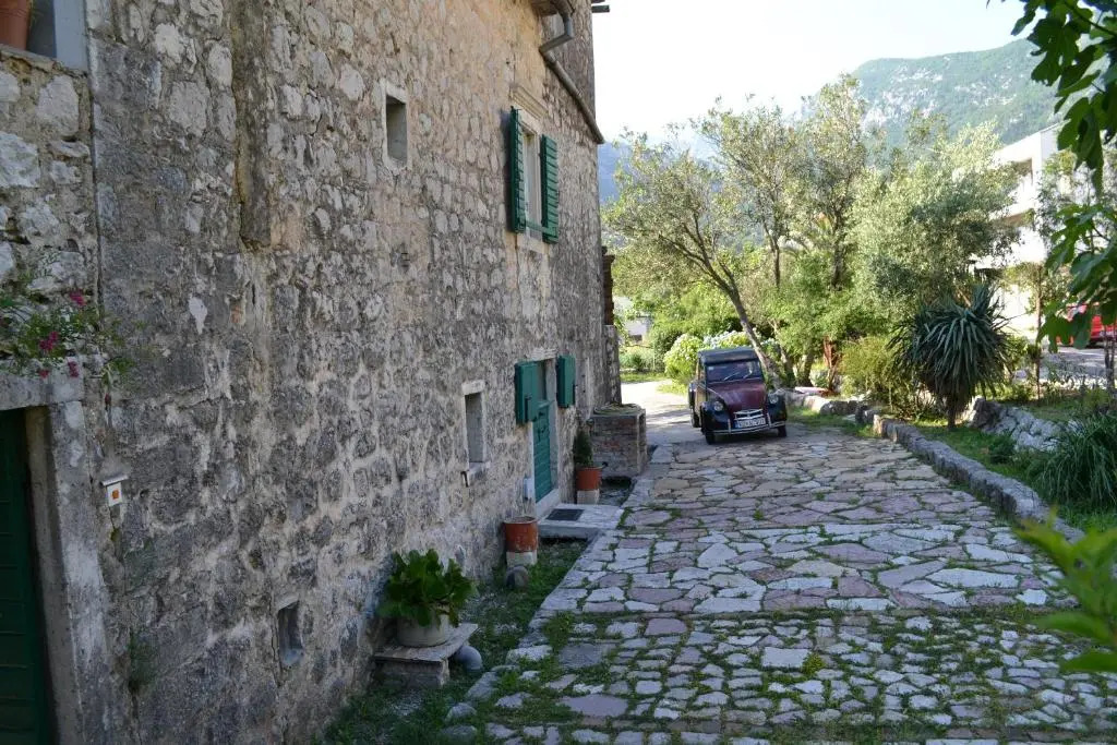 Apartments Subotic