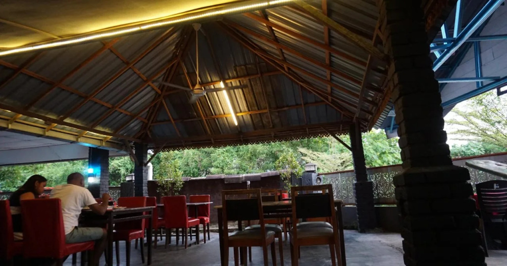 Travelland Hotel