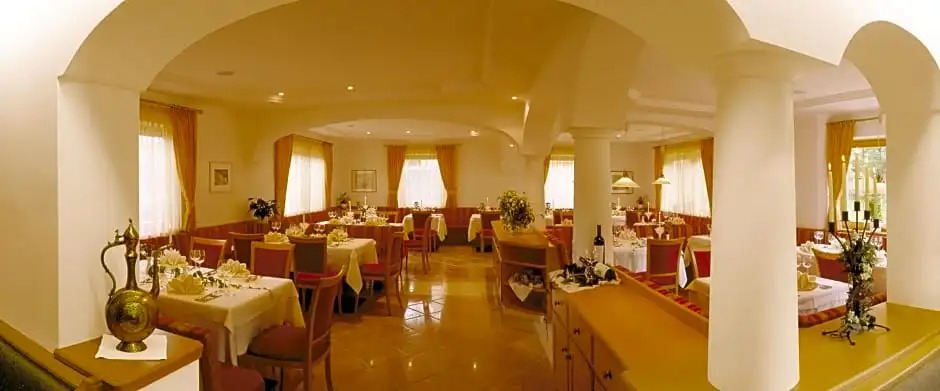 Hotel Markushof**S