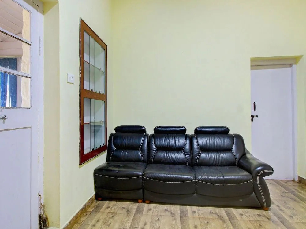 OYO 4910 Home Stay Crescent Park