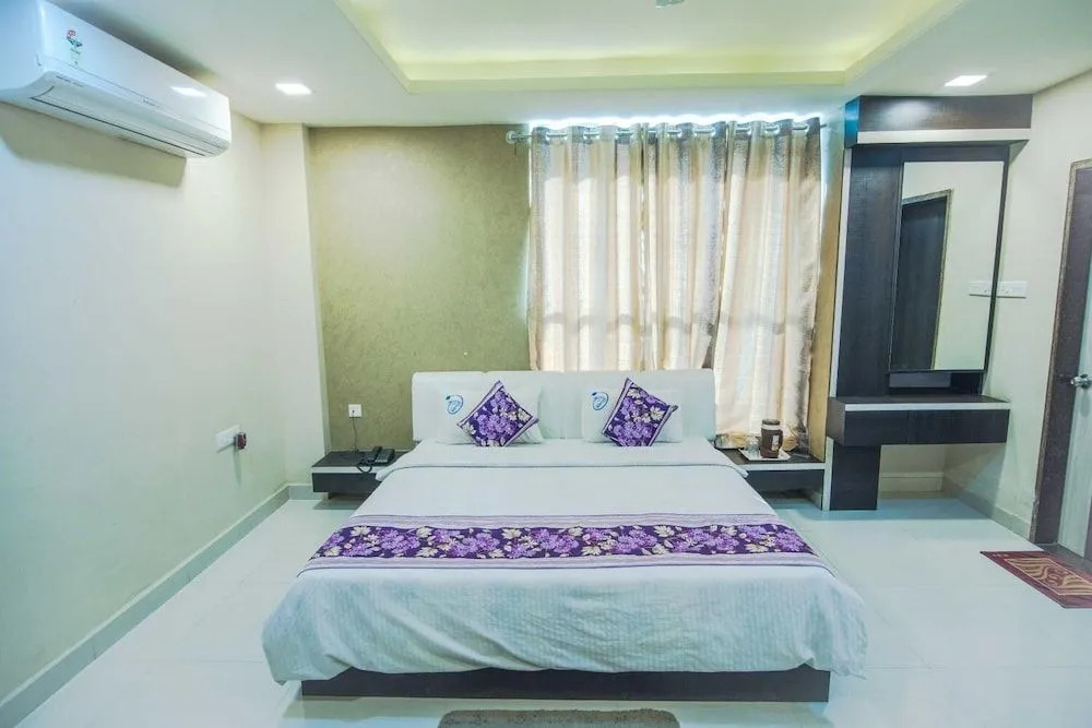 Hotel Mayur Palace