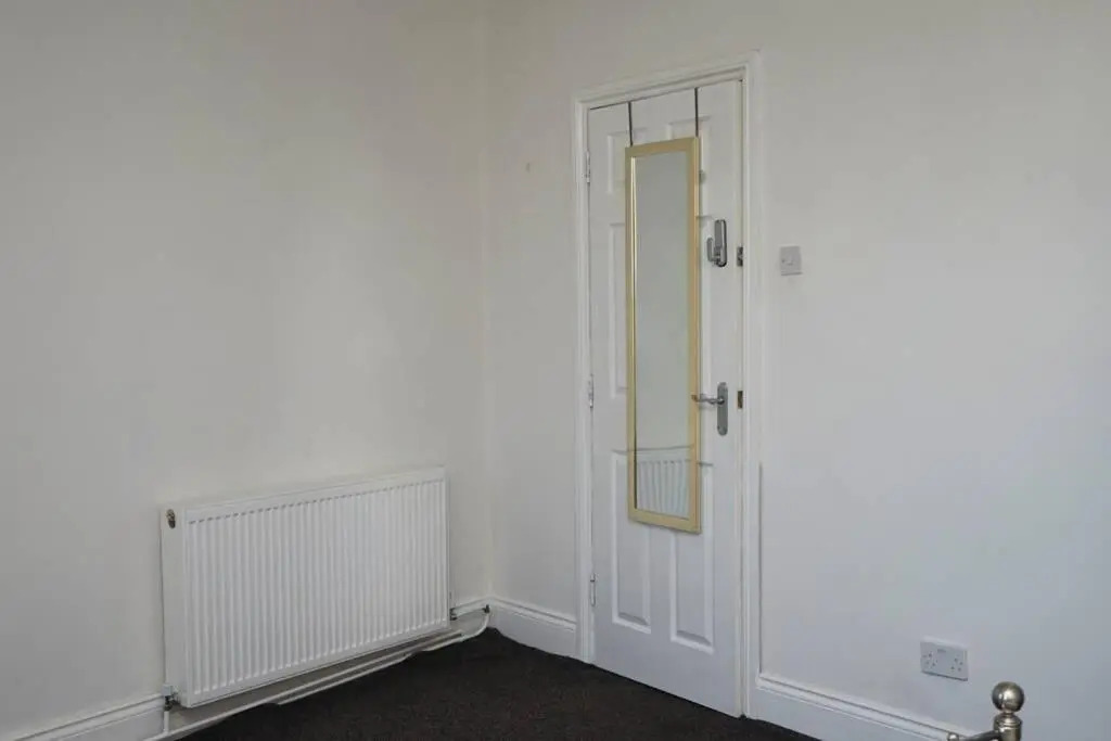 Hullidays - University Side Lg 4 bed House
