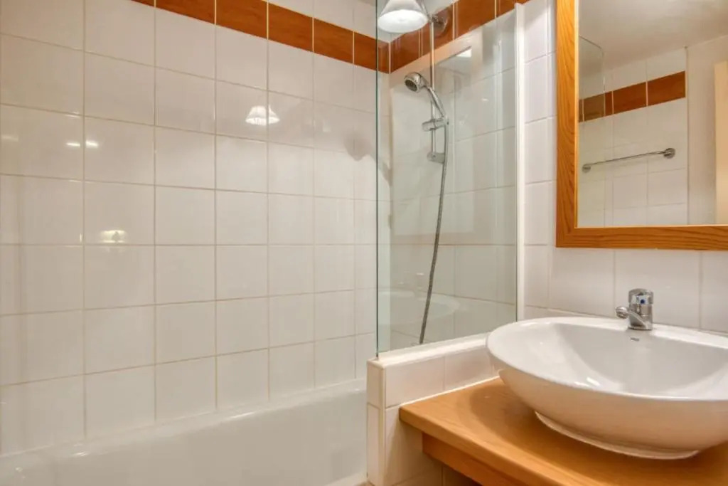 Apartment near the slopes at LA PLAGNE 1800