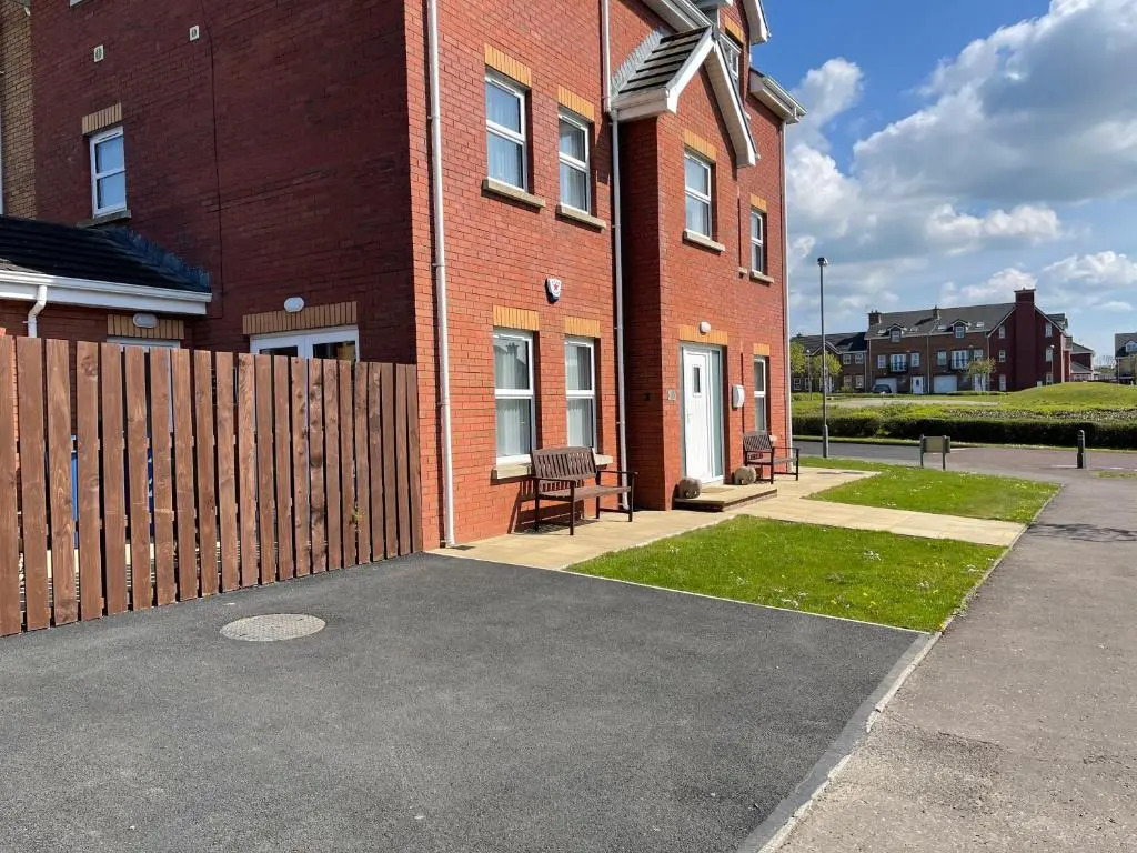 Luxury Portrush Holiday Homes - The Grove, Portrush Sleeps 14 - 6 bedrooms