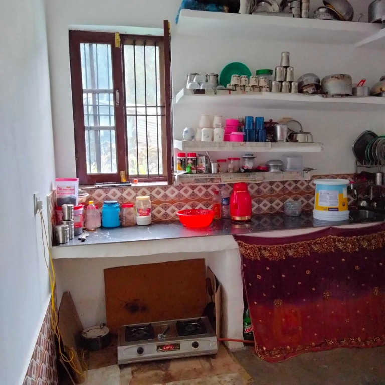 POP 92903 Fareeda Homestay