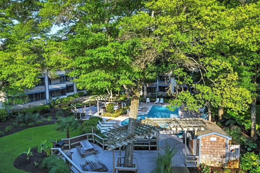 1 Mi to Coast: Myrtle Beach Condo w/ Balconies!