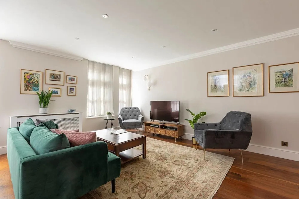 Beautiful 2 bed apt in Mayfair, Close to Tube