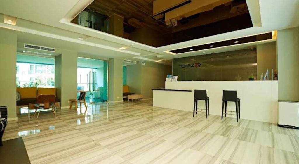The Chezz Metro Life Condominium by Rin