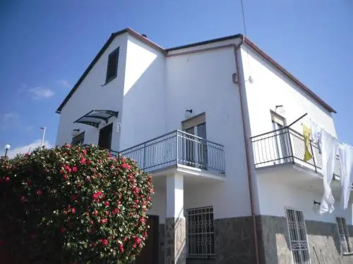 Sarina House Ocean View