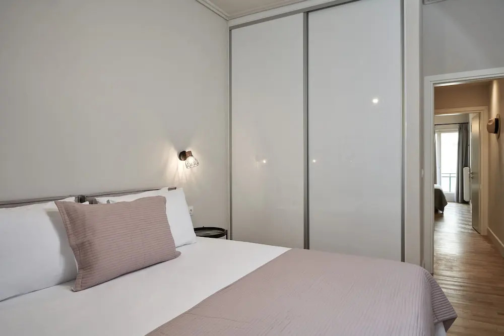 Ilisia Park Contemporary 2BD Condo