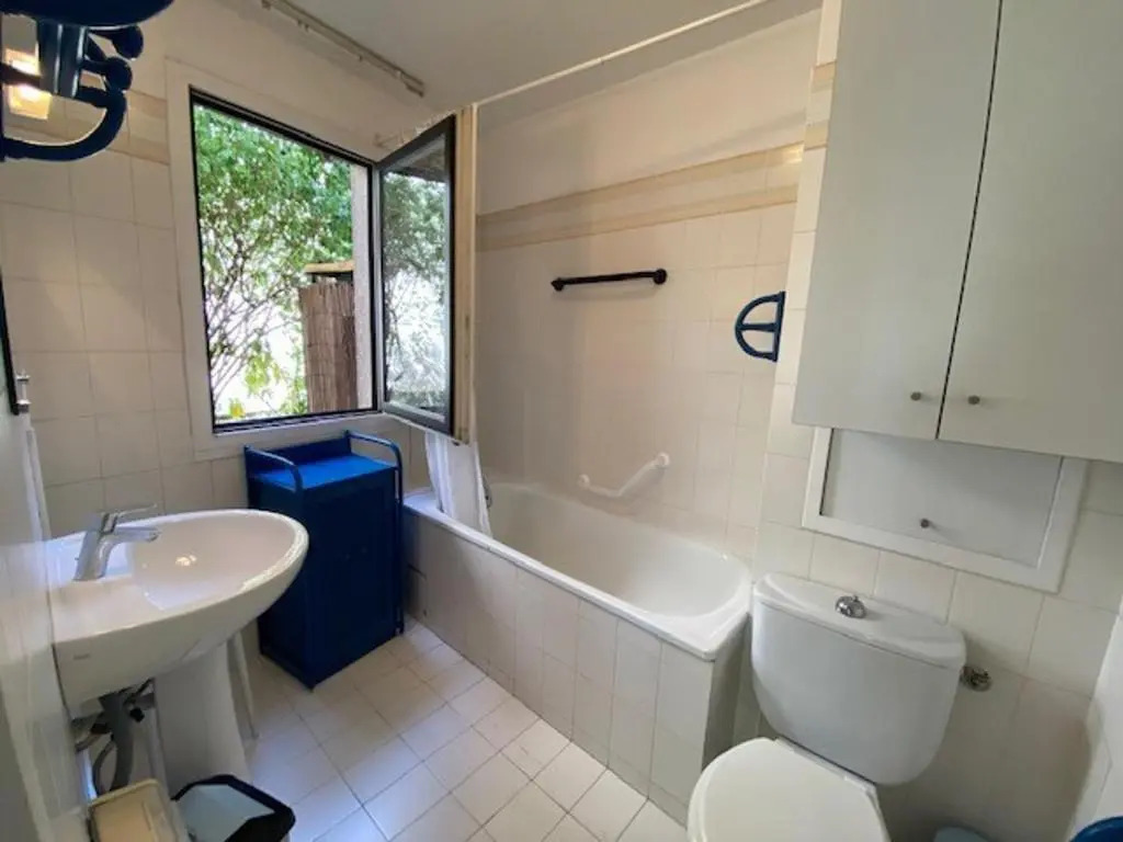 Appartement Brides-les-Bains, 1 pièce, 2 personnes - FR-1-512-126