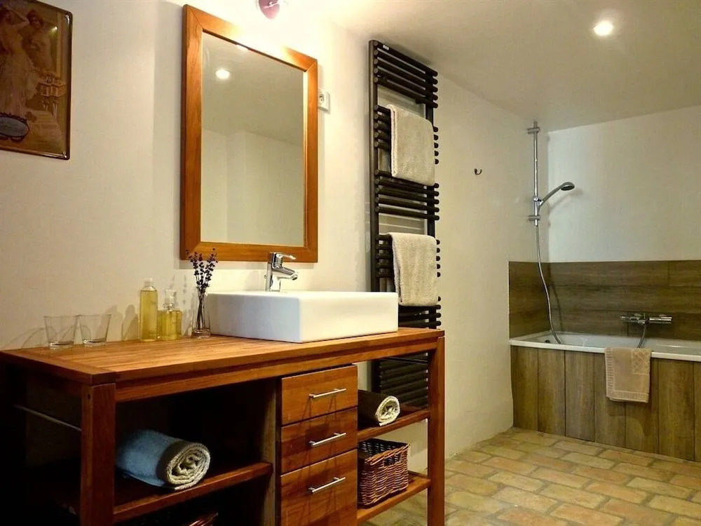 LAutre Maison - Grand Gîte de charme près dUzès