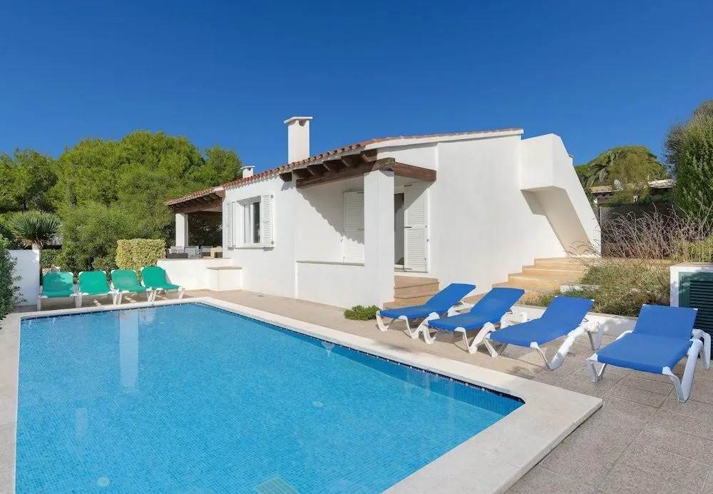 Villa BiniLlor by Mauter Villas