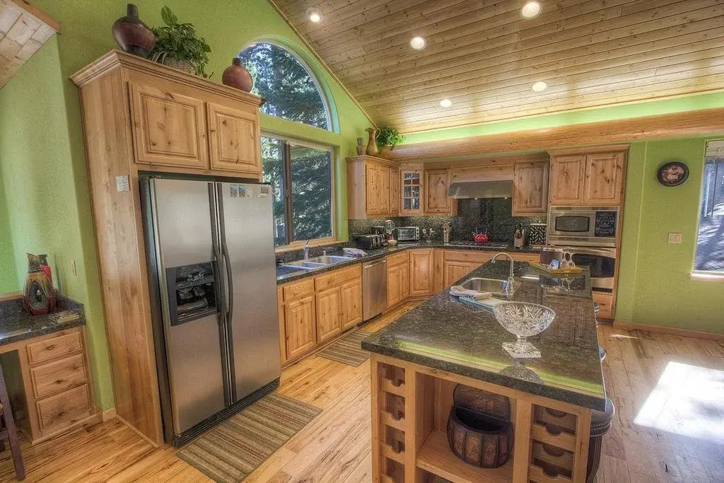 Awesome 6 Bedroom South Lake Tahoe Home by RedAwning