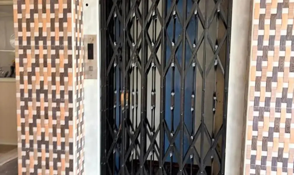 Fabhotel Royal Grand Ii