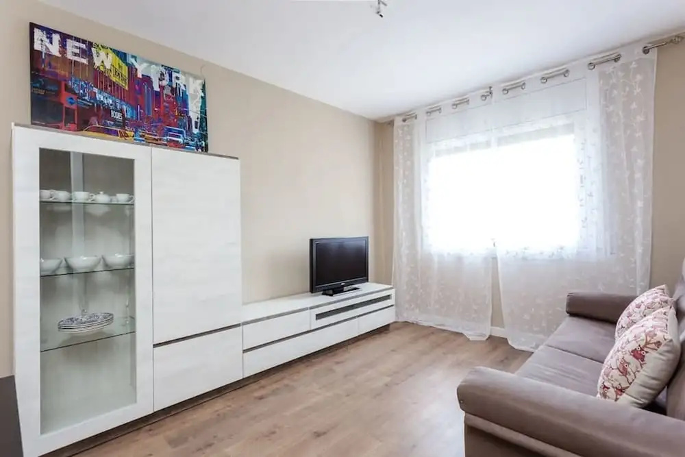 Brand new 3bedroom Flat Next to Fira BCN