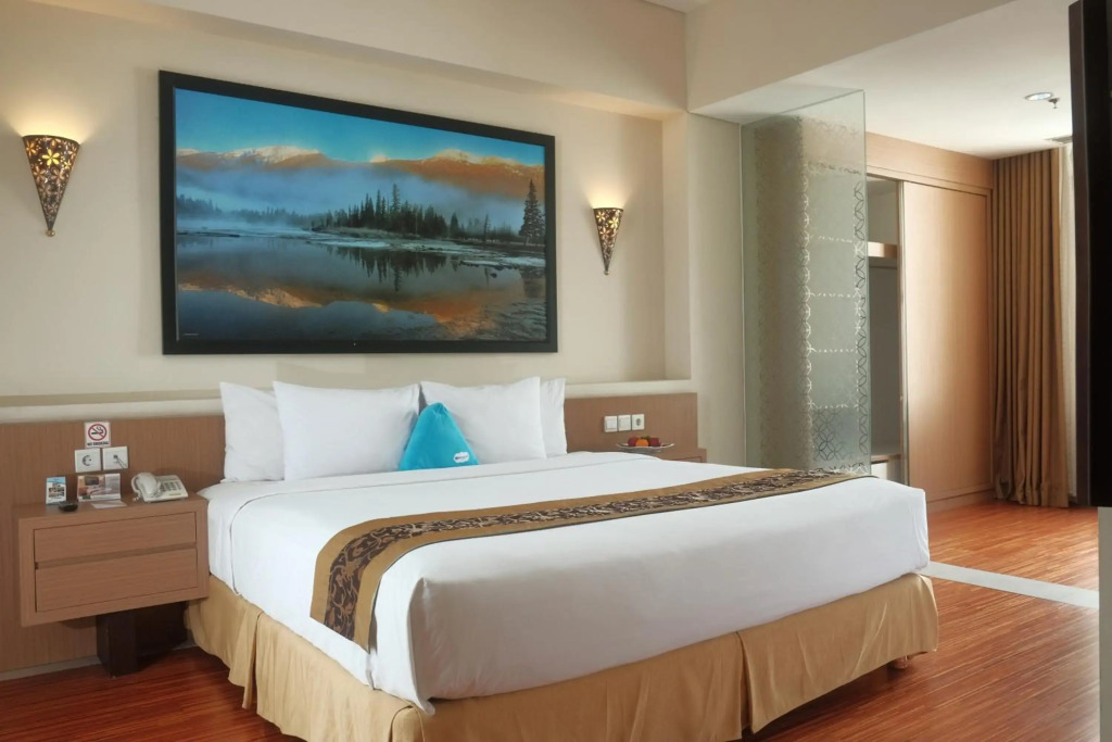 Megaland Hotel Solo