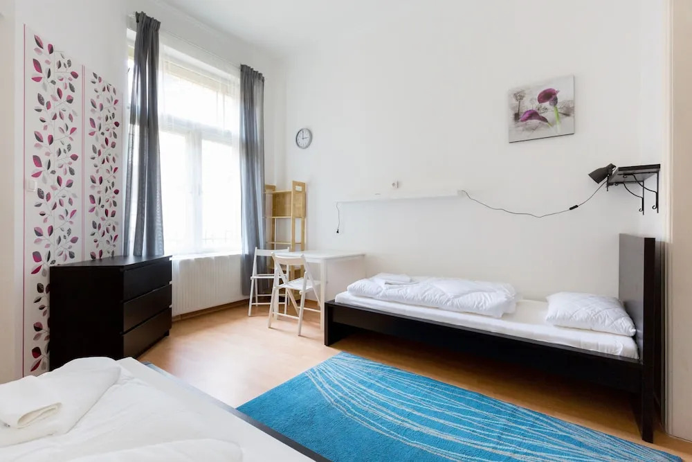 Budapest Apart-NAM-Queen Room