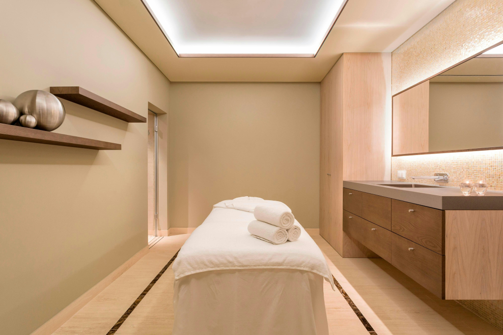 Pine Cliffs Hotel, a Luxury Collection Resort, Algarve