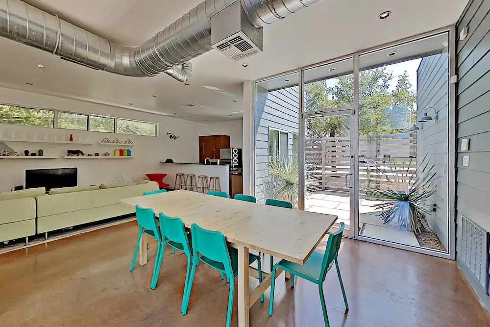 Contemporary and Chic in Austin Hill Country by RedAwning