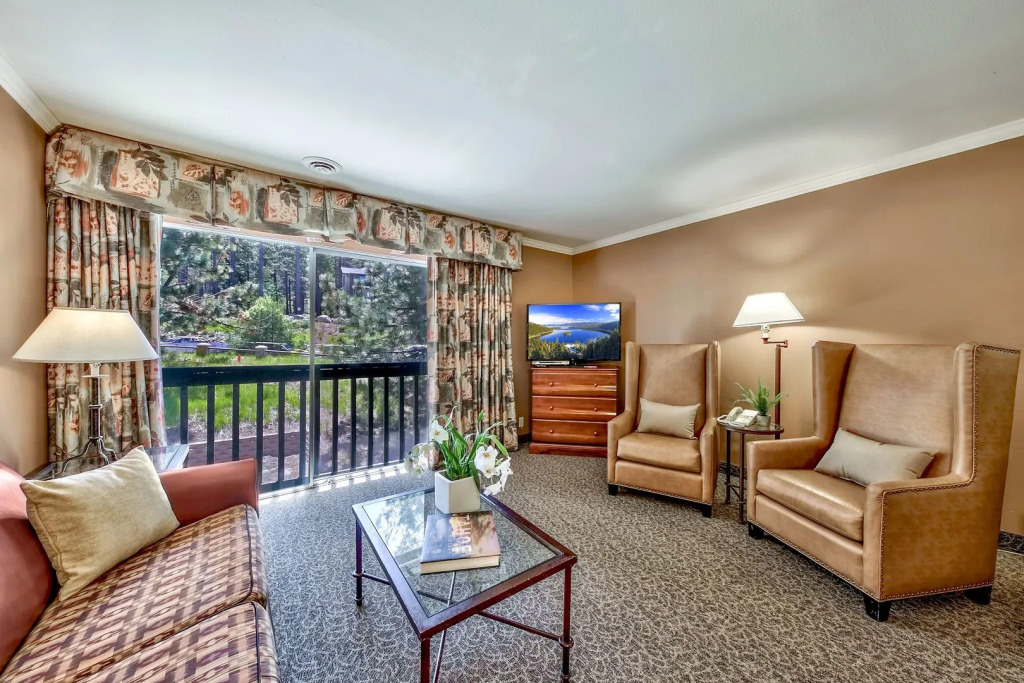 Forest Suites Resort at the Heavenly Village