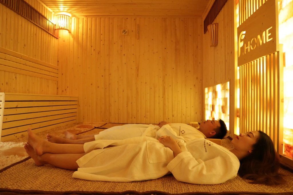 Zen Diamond Suites Hotel